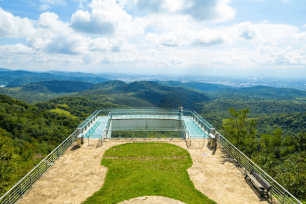 Sataplia Cave & Prehistoric Dinosaur Footprints Tour