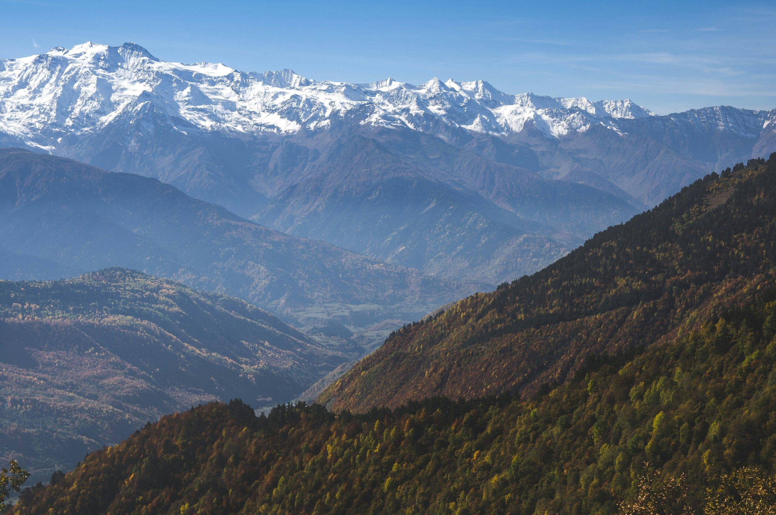 Alpine mountain scenery