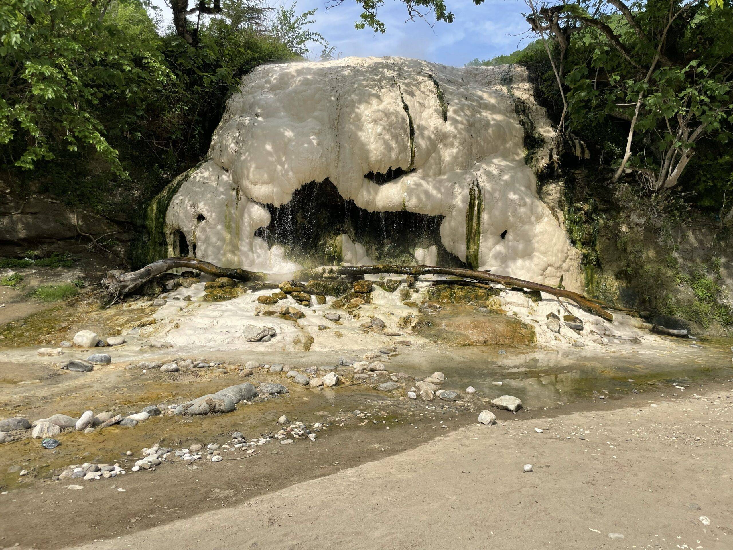Nokalakevi Fortress & Hot Springs Private Tour 