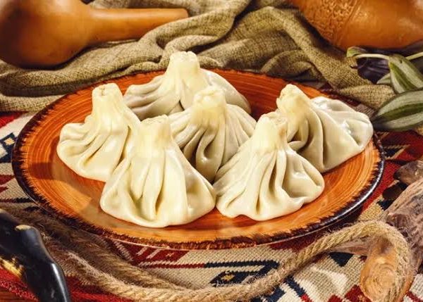 Preparing khinkali