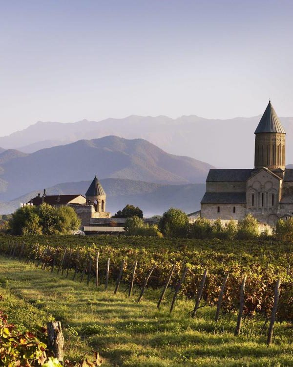 Racha wine routes