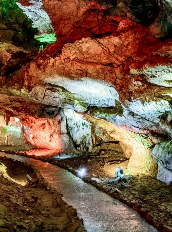 sataplia cave